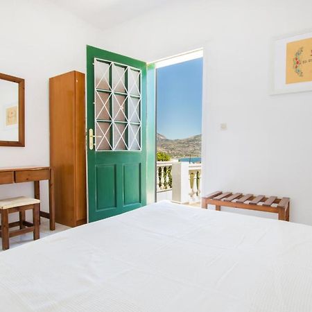 Salla Chiotis Karpathos Exteriör bild
